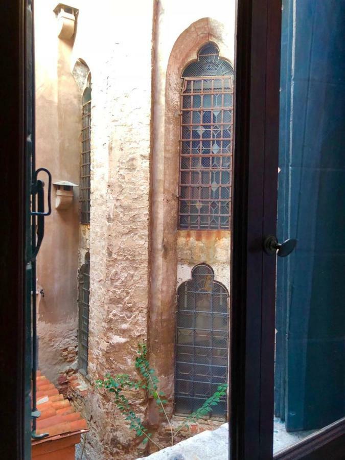 Key Location Near Palazzo Grassi * Venecia