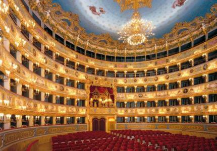 Key Location Near Palazzo Grassi * Venecia